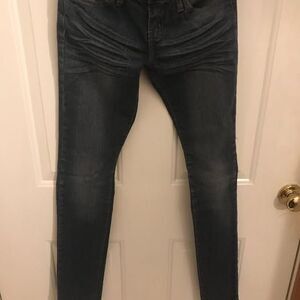 VIP Jeans Sculpting Stretch Skinny Legs Diamond Glass Buttons Size 3/4
